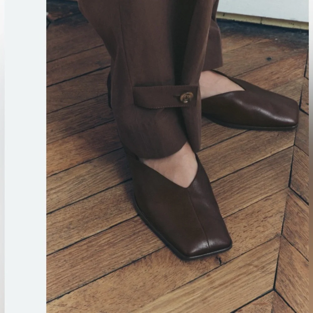 Zara Dark Brown Flats - Picture 2 of 4